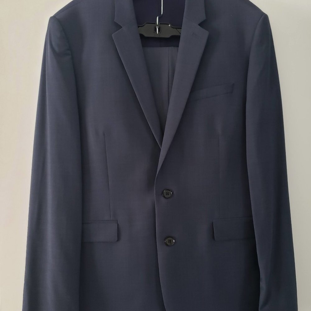 EXPRESS SKINNY FIT INNOVATOR SUIT 42R